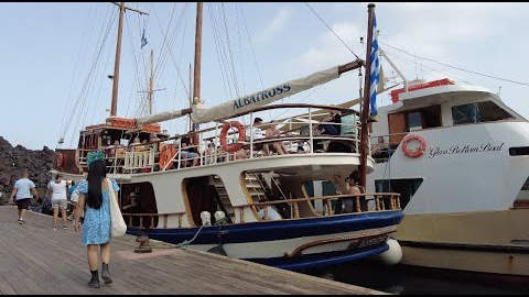 Back to the Island Hopping Boat @ Santorini Greece